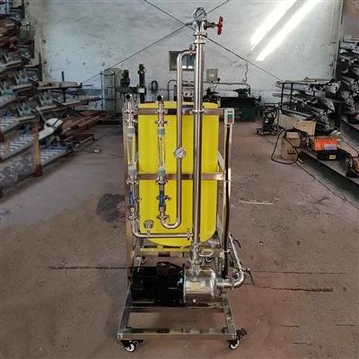 Dispositiu de laboratori de membrana tubular